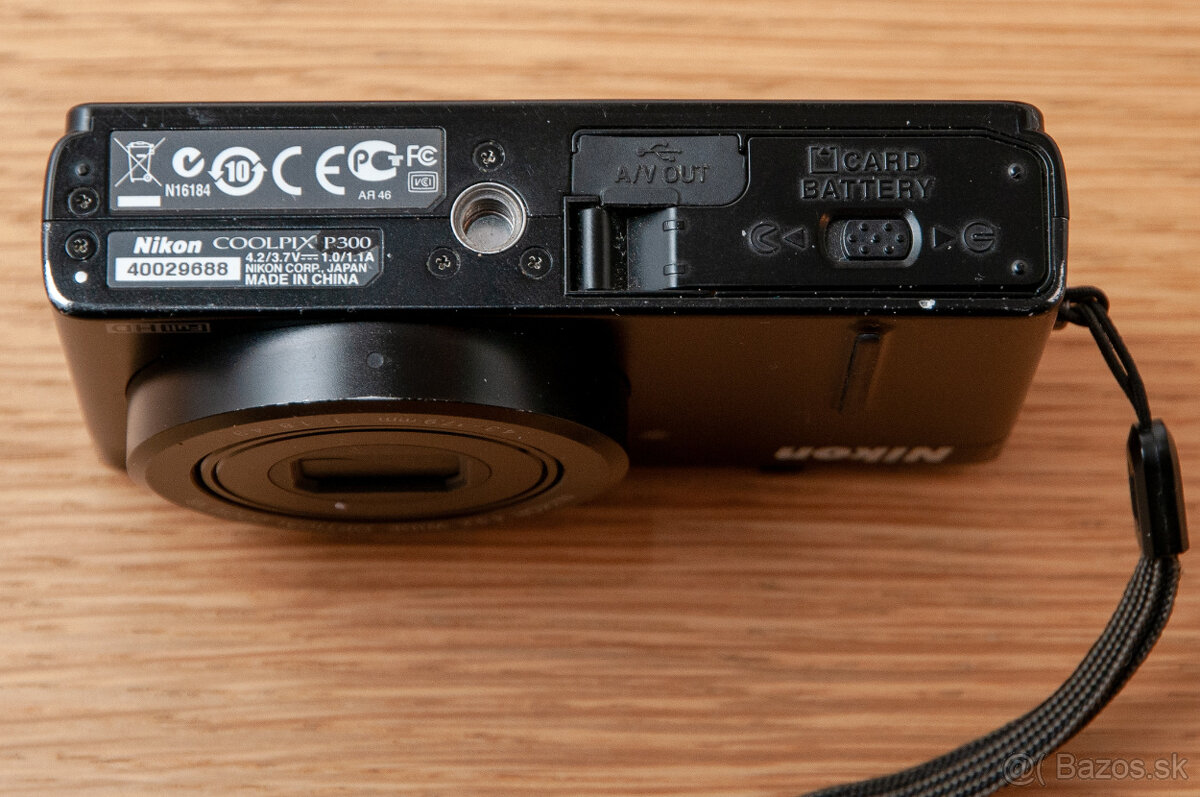 Predám Nikon Coolpix P300 - 5