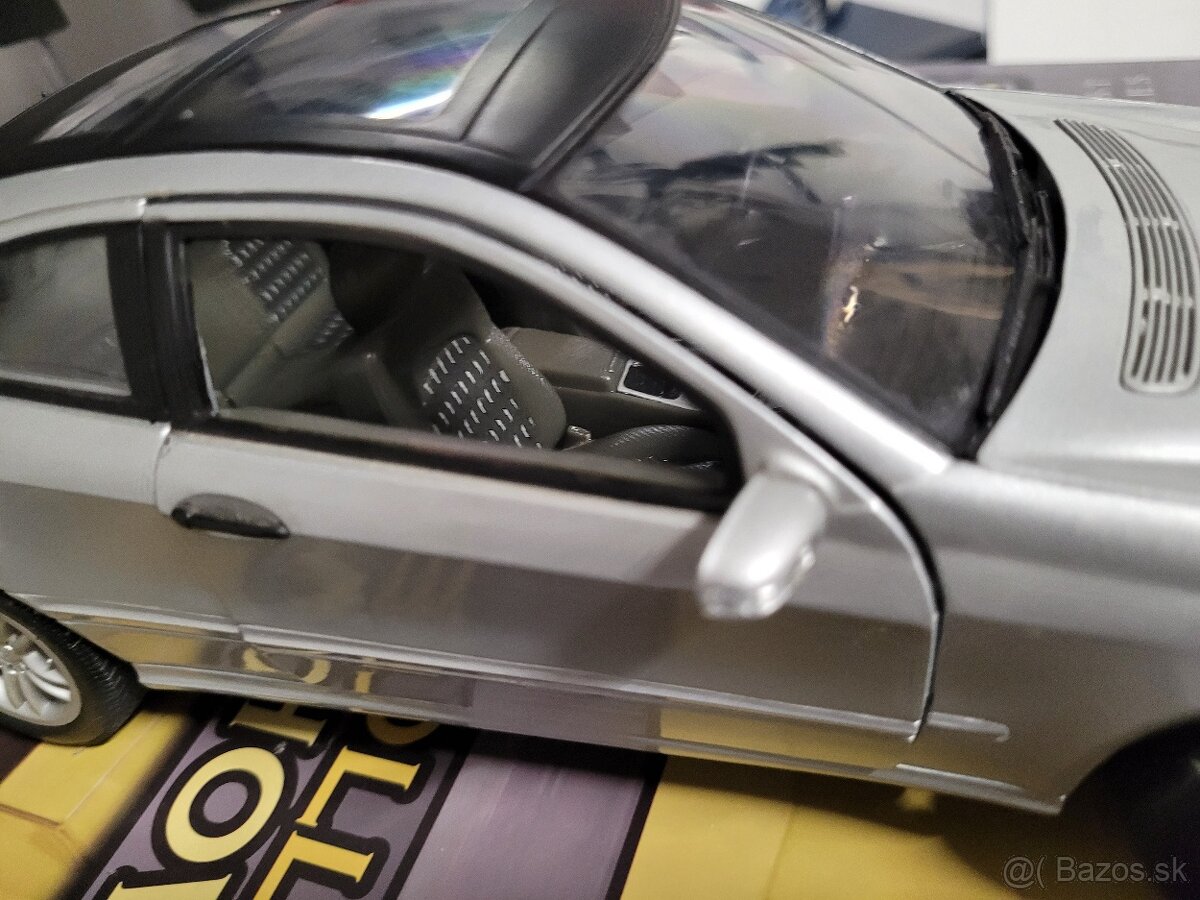 Model 1:18 C sport Coupe Welly - 5