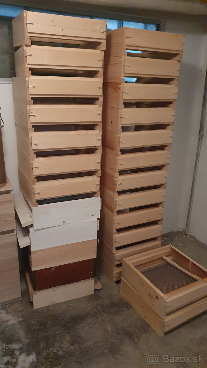 Zostávajúce včelárske vybavenie - 5