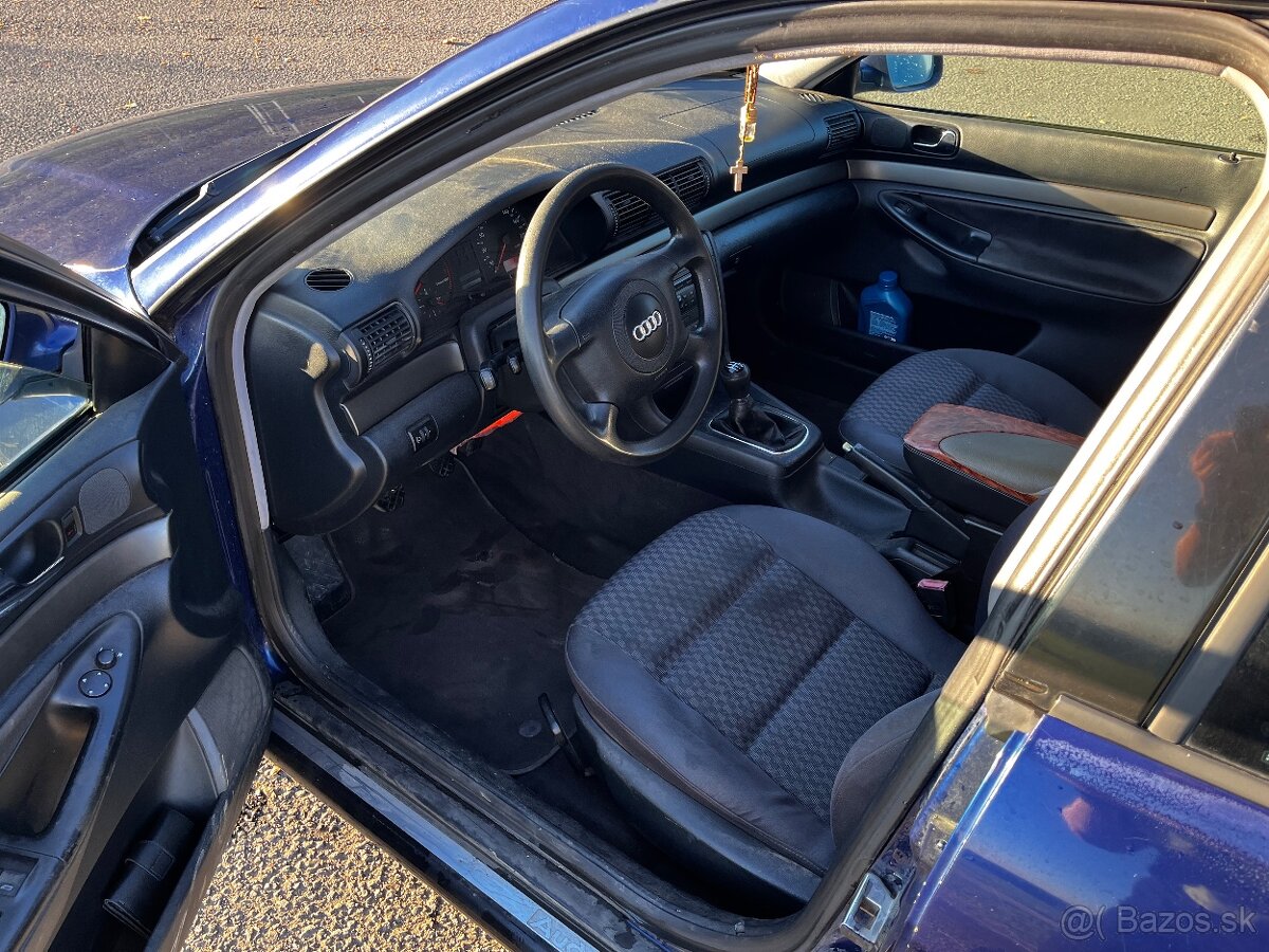 Audi A4 B5 1,8 92Kw - 5