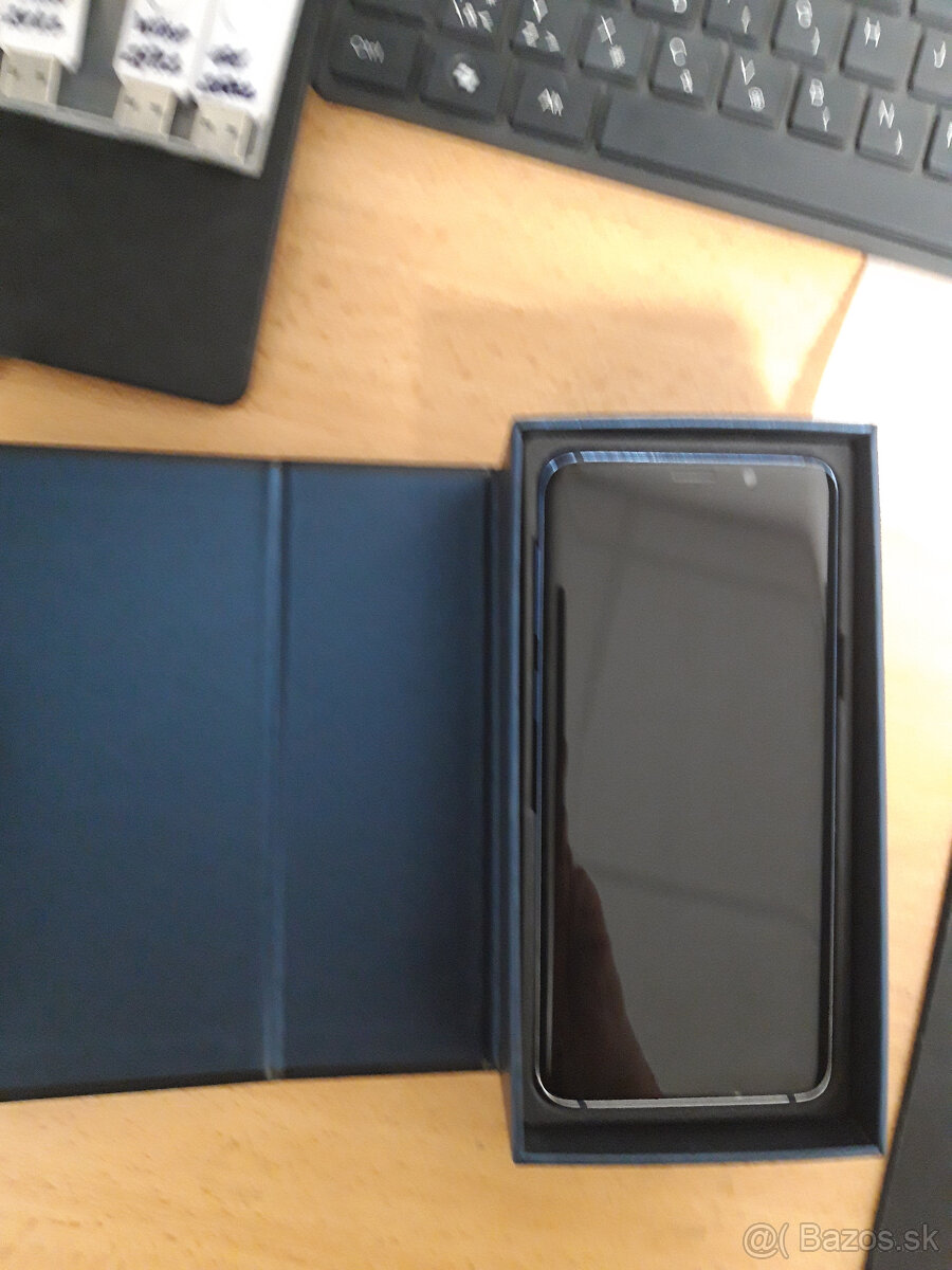 Samsung Galaxy S9 Dual Sim + Galaxy Fit 3 - 5