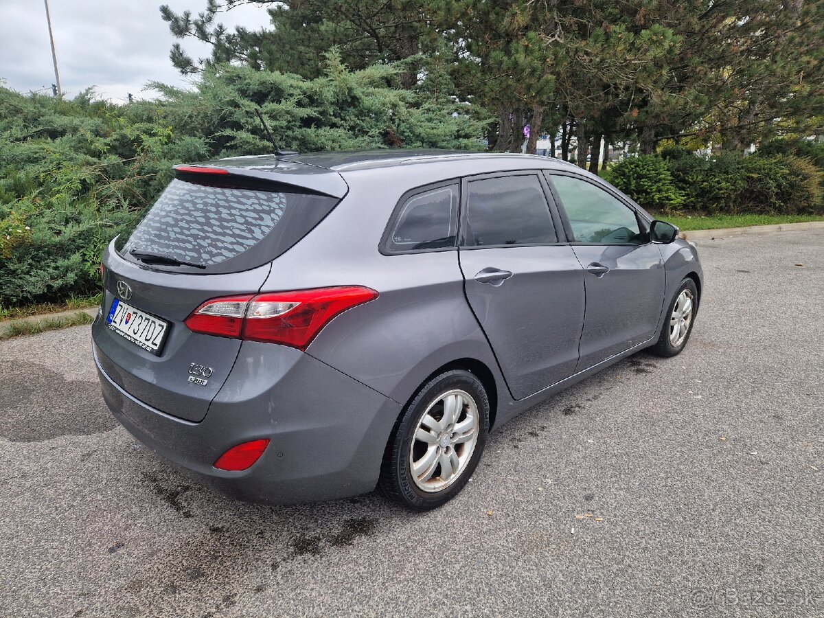 Hyundai i30 1.6CRDI 94kw - 5