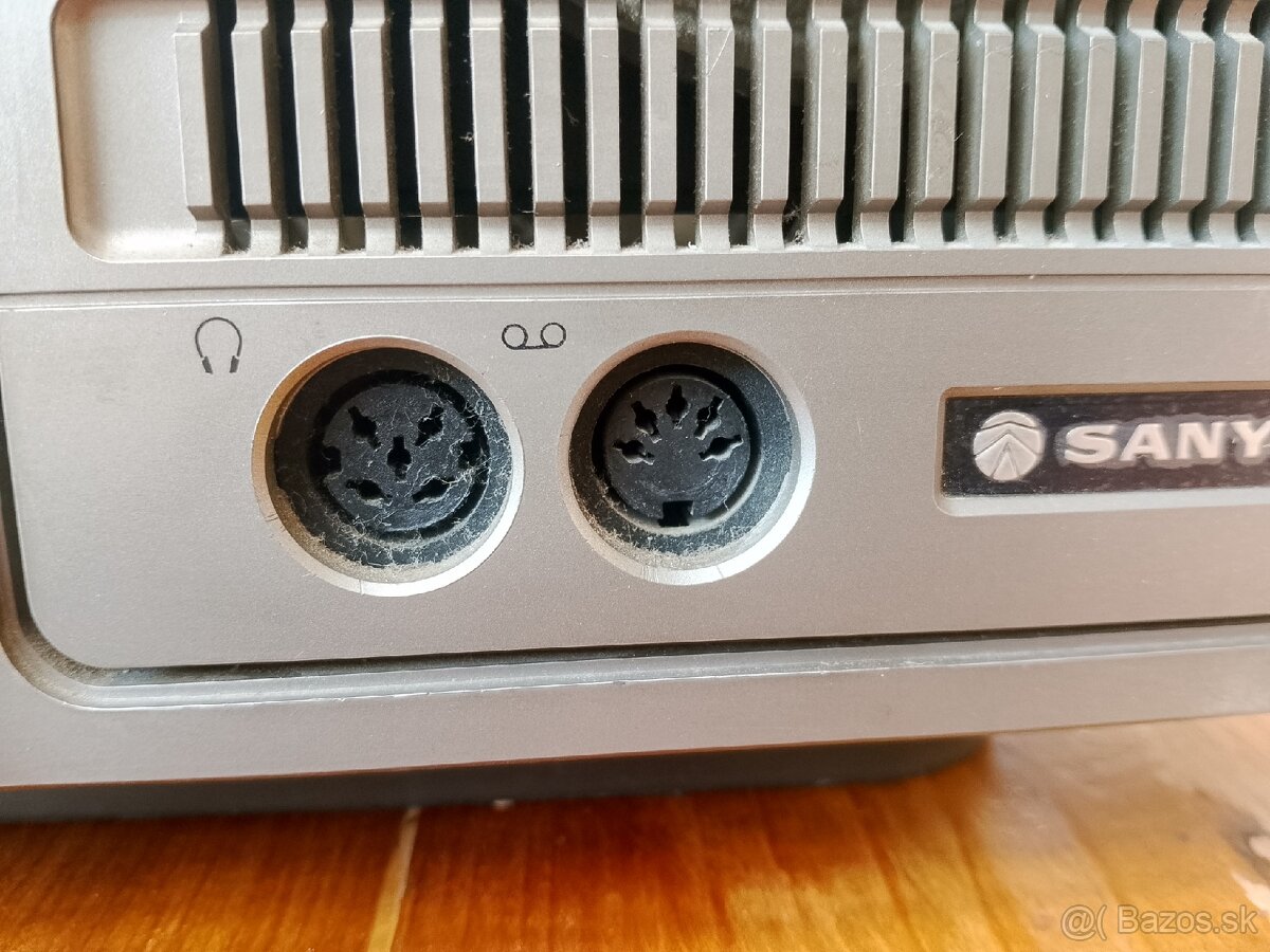 retro tv sanyo - 5