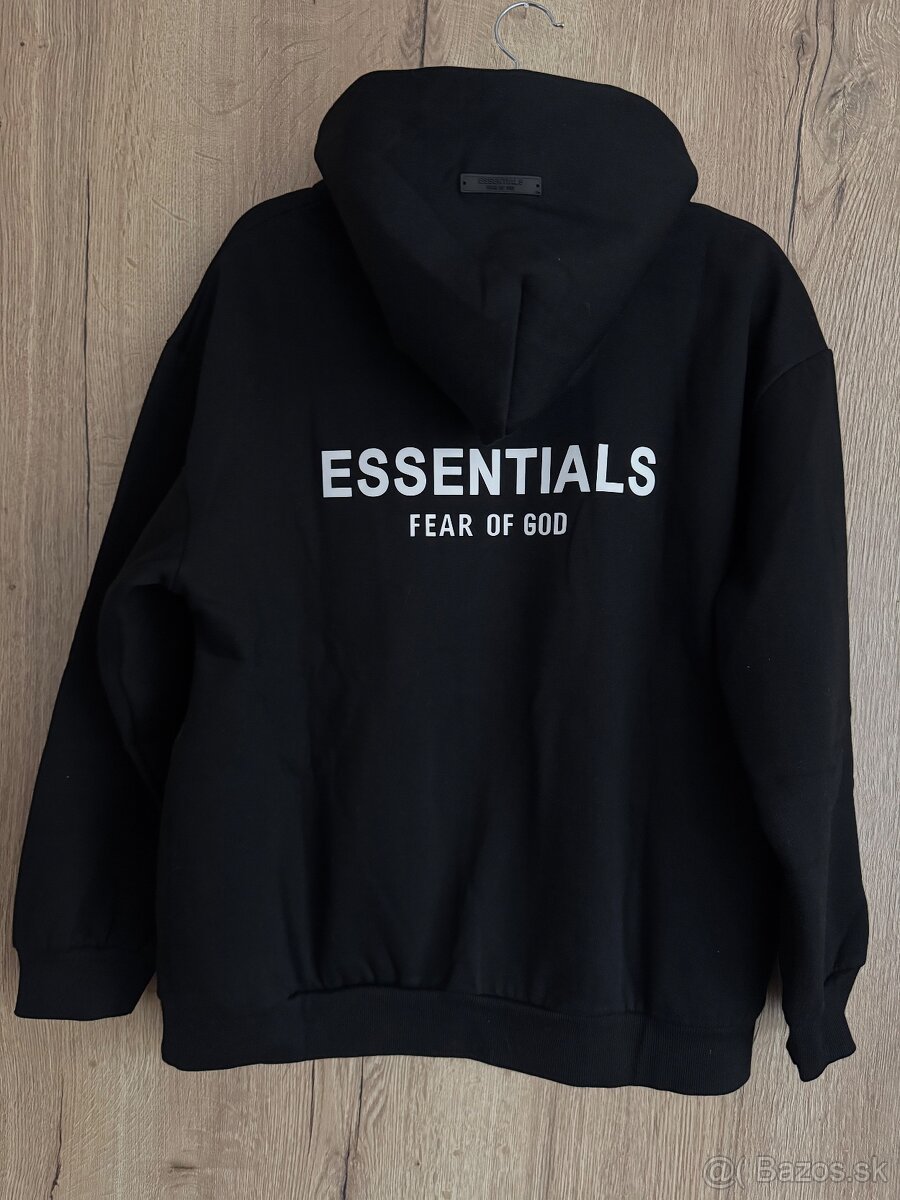 Essentials tepláková súprava / NOVÁ / veľk. M - 5