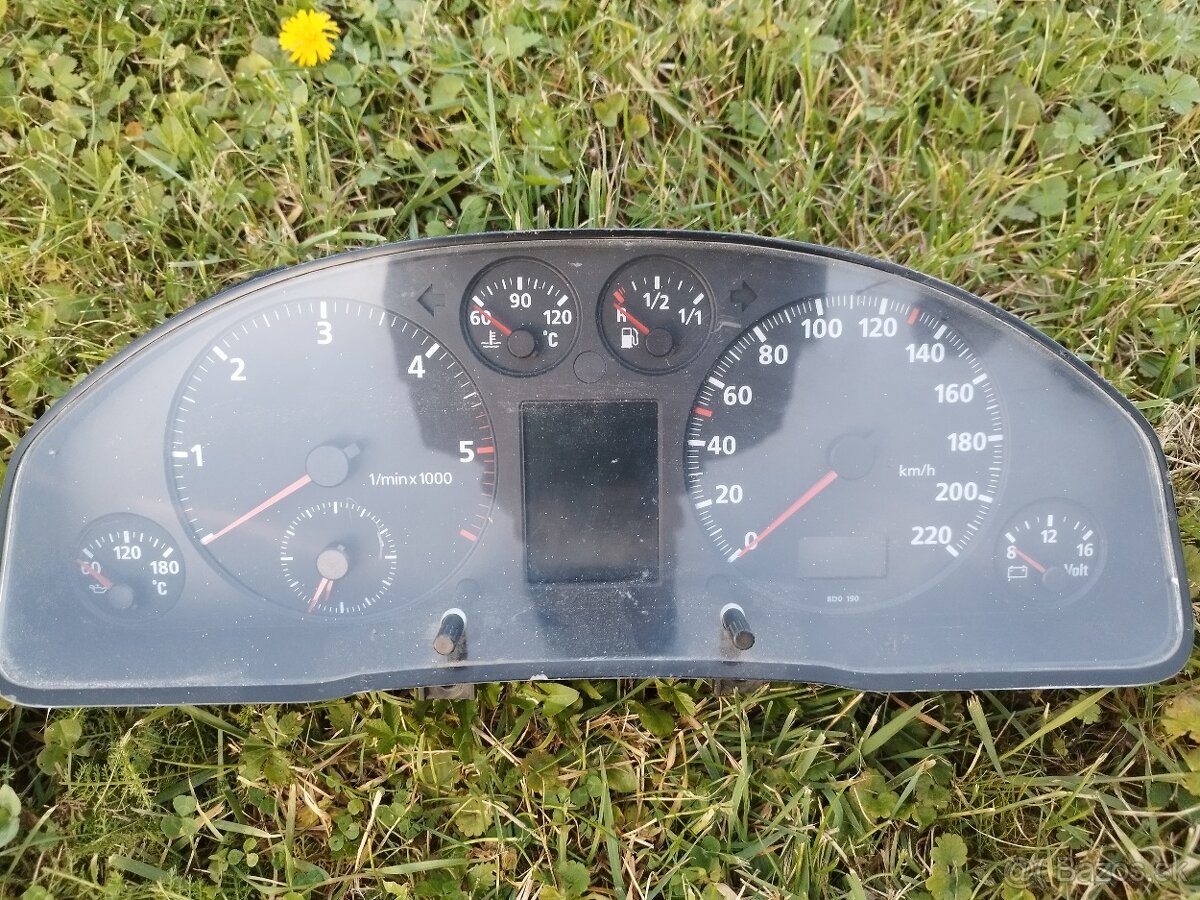 nahradne diely audy a4 b5 - 5