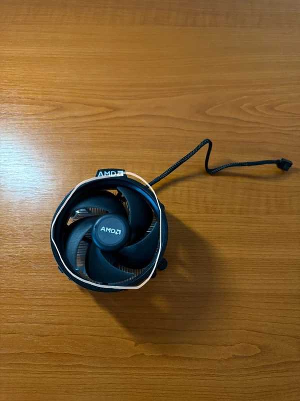AMD Ryzen 5 2400G - 5