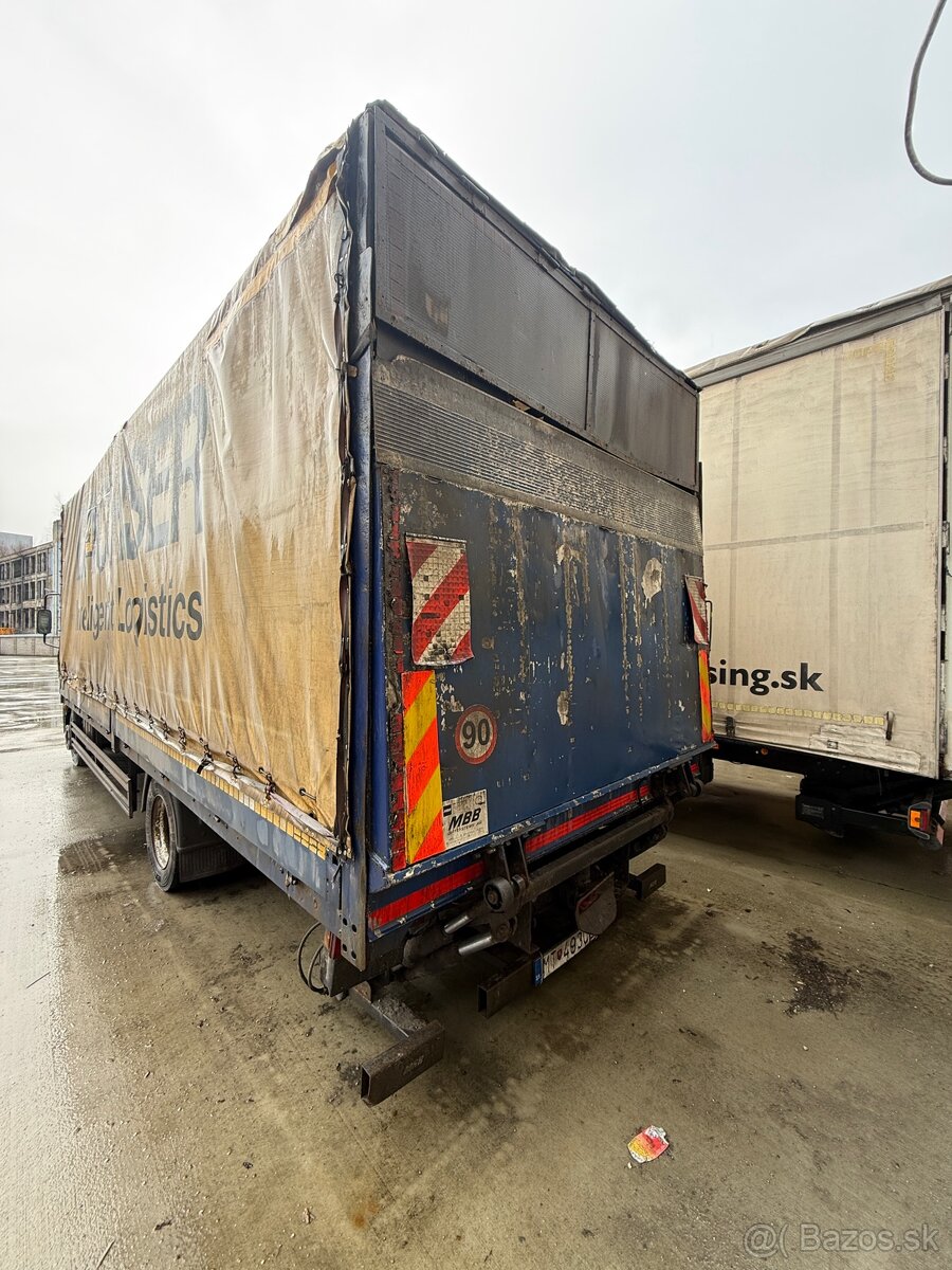 Iveco eurocargo 120E24 čelo - 5