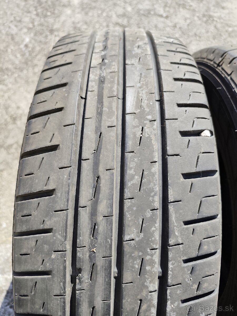 215/70R15C Pirelli letná - 5