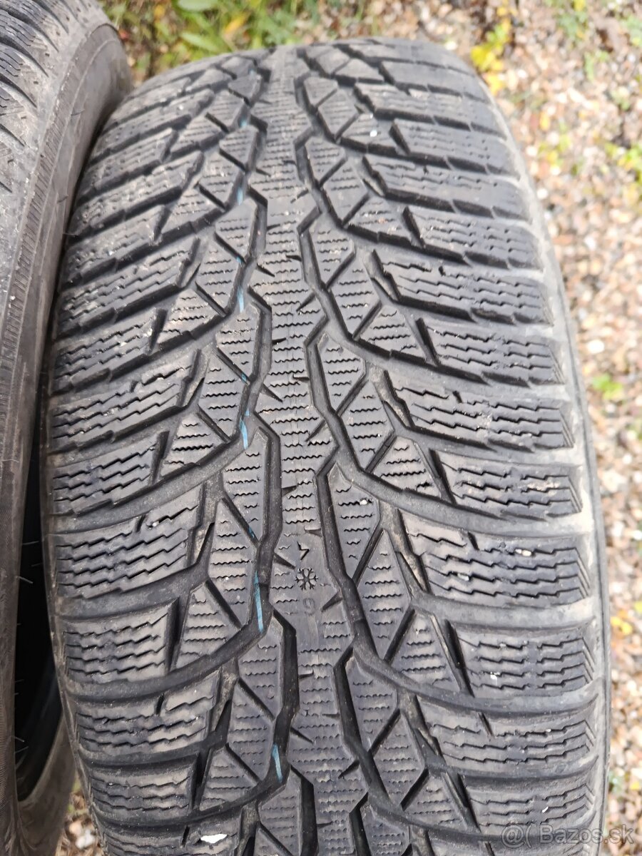 215/55r17 zimné nokian - 5