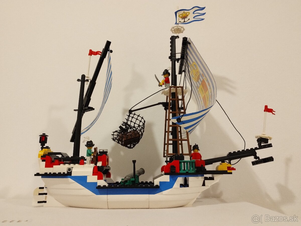 LEGO Pirates 6280 Armada Flagship - 5