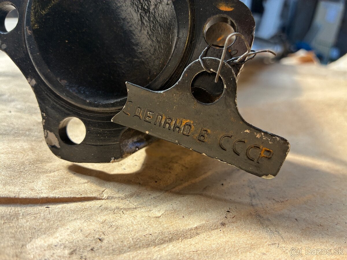 Uaz 452 sanitka buchanka predám nový kardán - 5