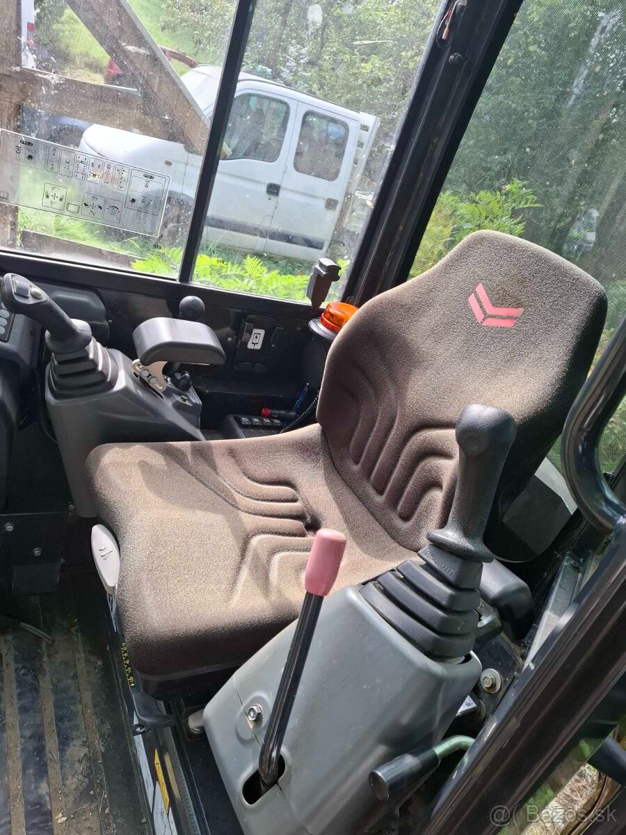 Minibager YANMAR VIO 23-6 - 5