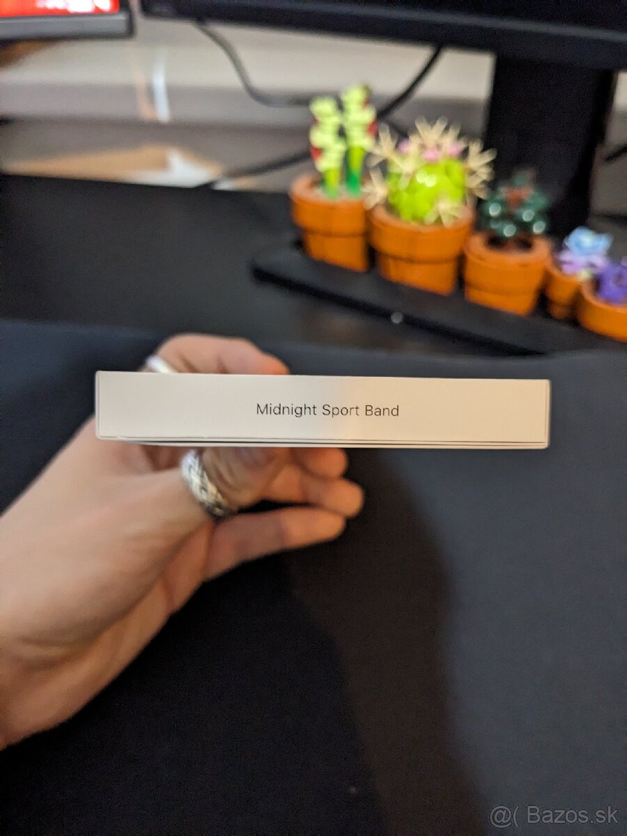 Apple Watch náramok Midnight M/L - 5