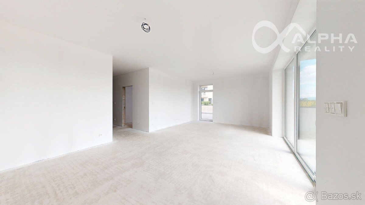 3i byty, balkón, terasa, garážové státie, Zelené údolie, SNV - 5