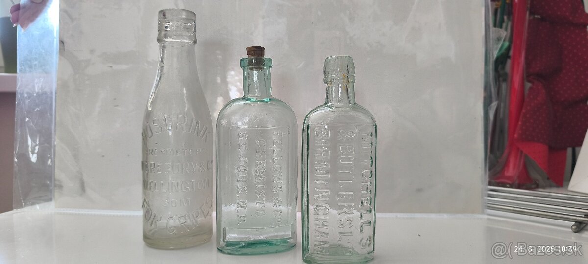 Staré reliéfne fľaše – lekárenské a pivné, 19./20. storočie - 5