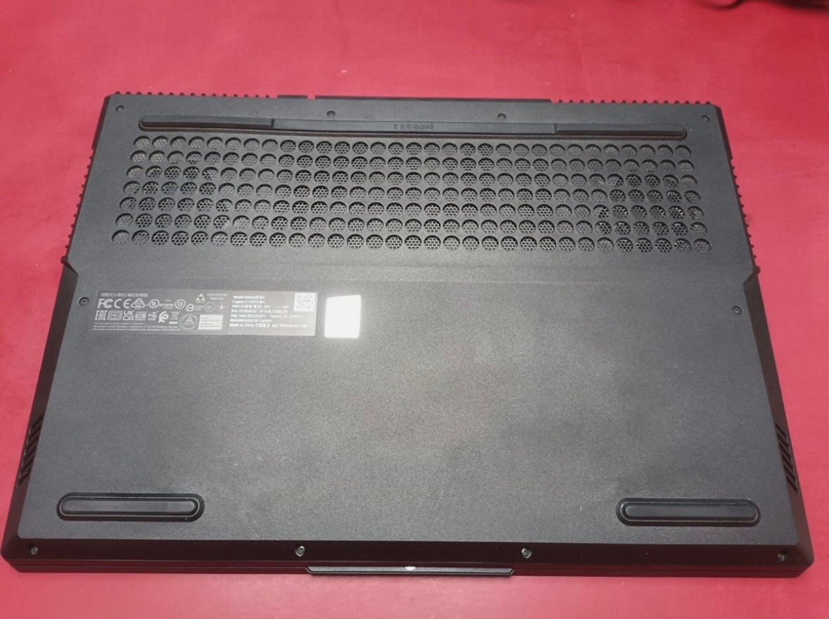 Herni notebook Lenovo Legion 5 15ACH6H - 5