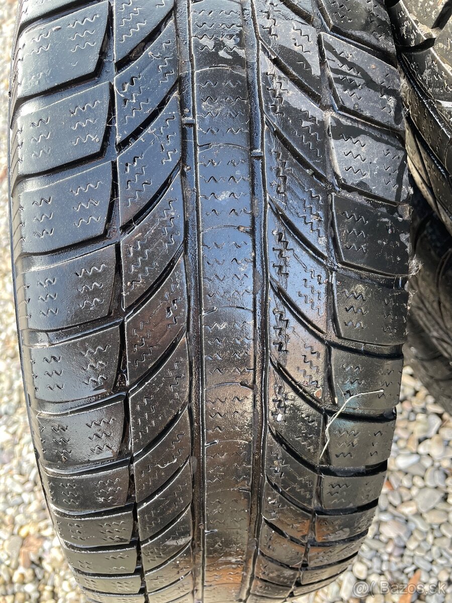 Plechové disky + pneu - 5