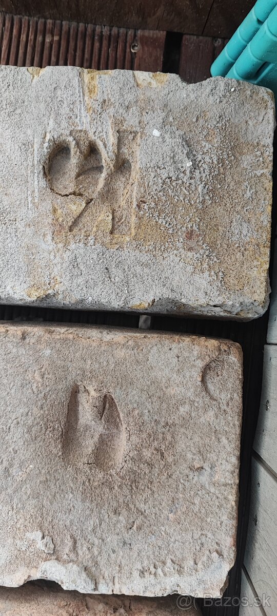 Šamotove tehly, staré tehly, značene - 5