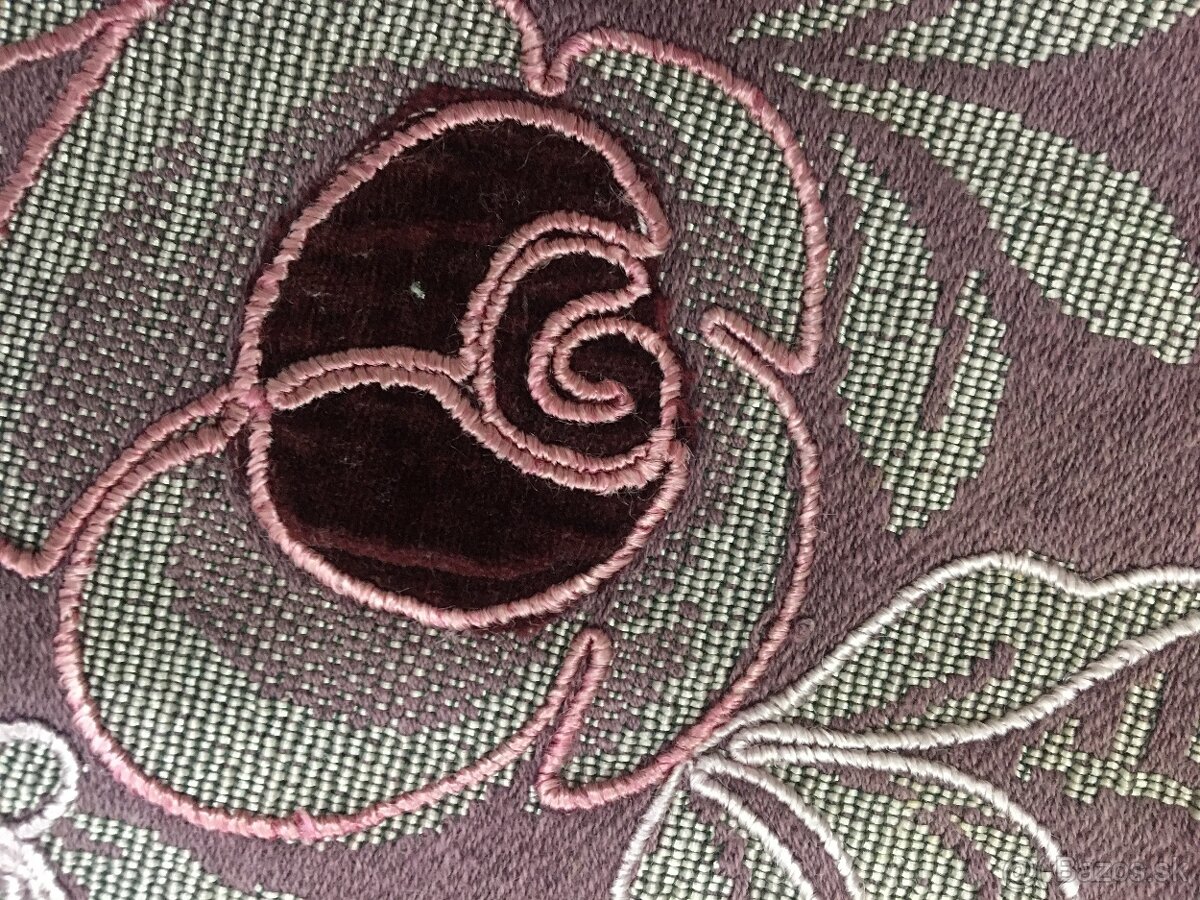 Dekoratívny koberec / prehoz - 5