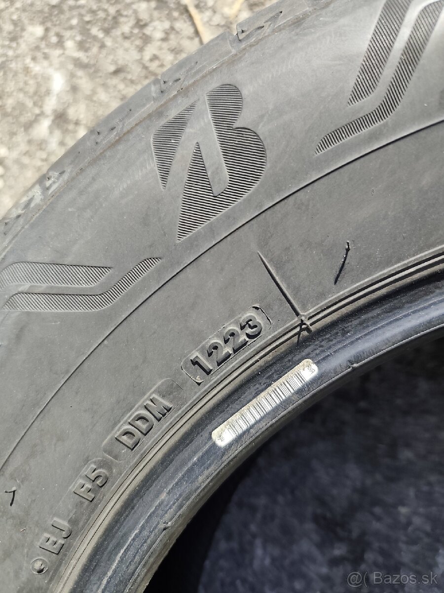 225/65R17 102H Bridgestone letná - 5