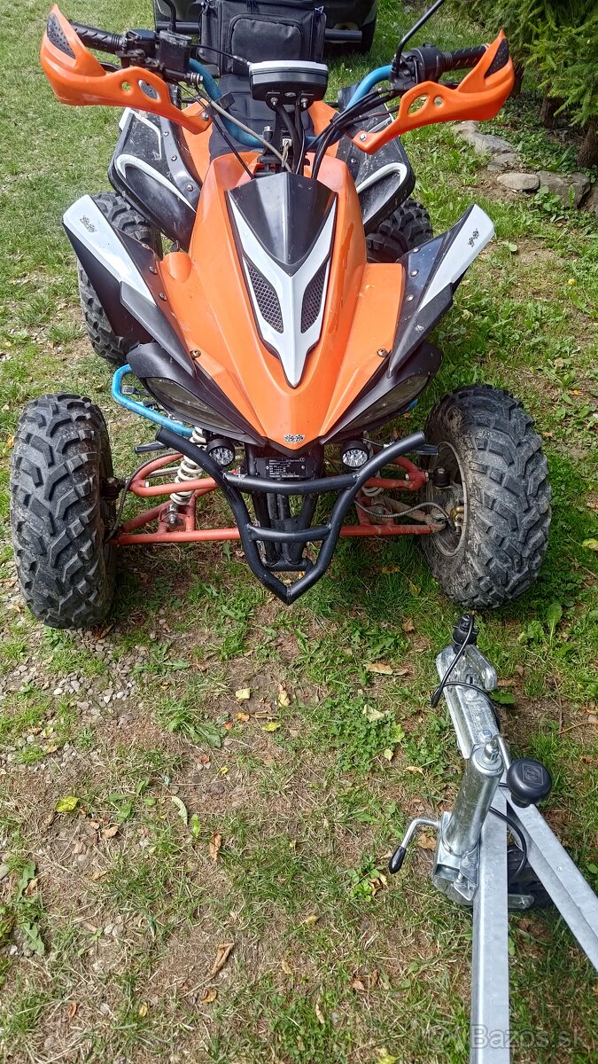 Predam stvorkolku 250ccm