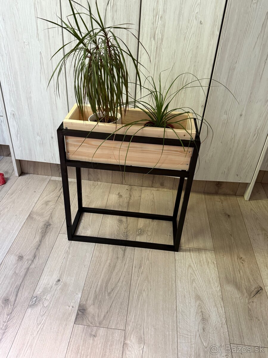 Drevený stojan na kvety,,, - 5