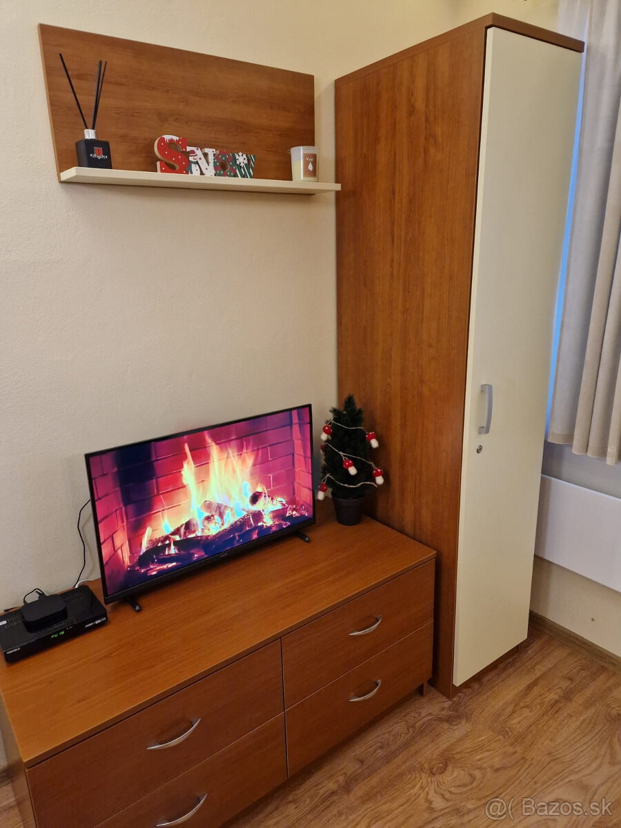 TOP cena 2-izbový BYT na PREDAJ vedla Donovalkova , s park - 5