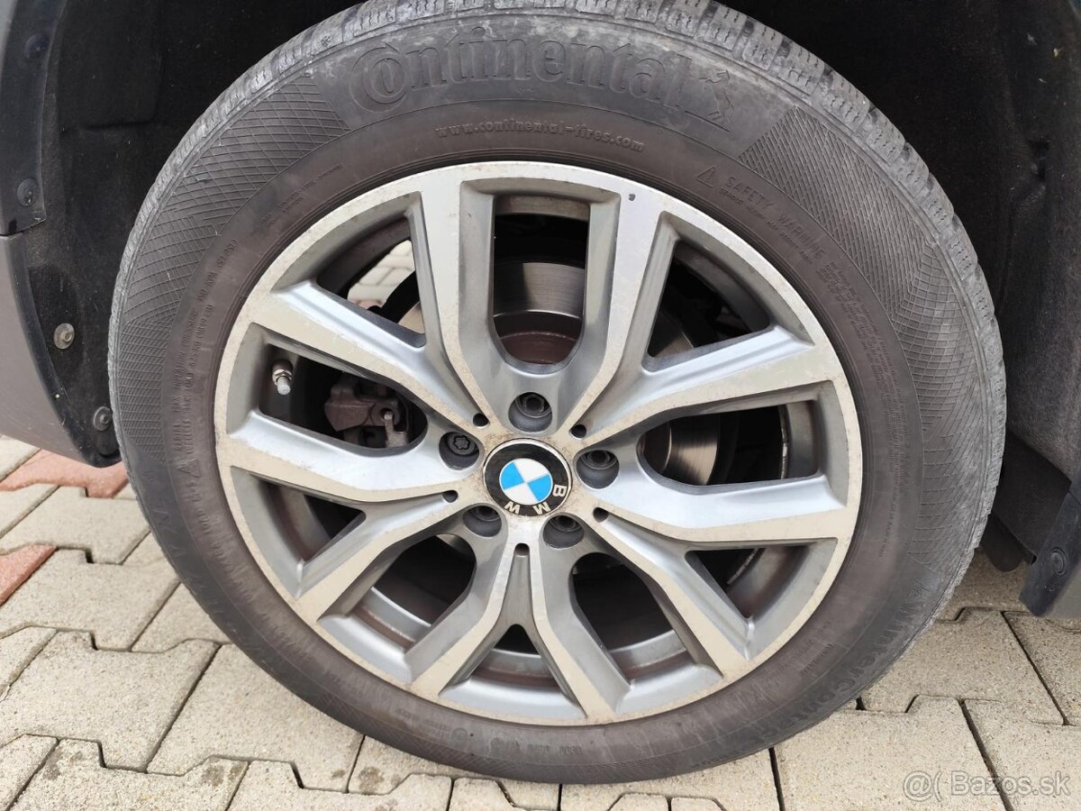 Obuté 17" disky na BMW X1 r. v 2017 - 5