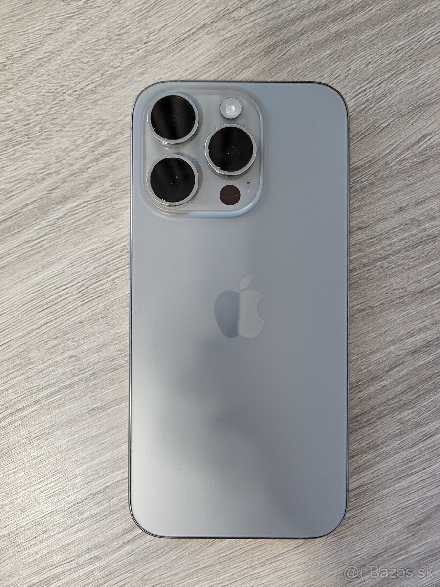 REZERVOVANÉ - Apple iPhone 15 Pro 256GB Natural Titanium - 5