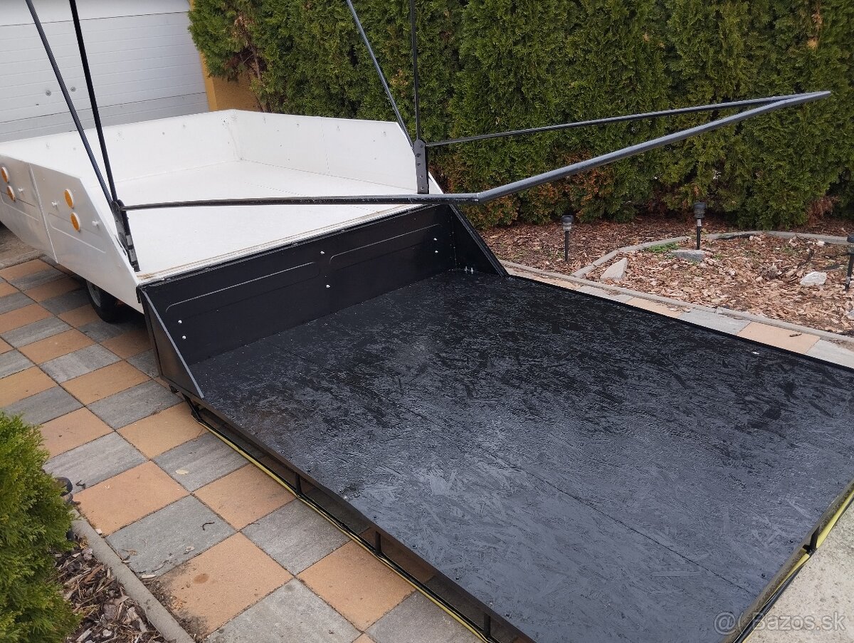 Prívesný vozík . - 5