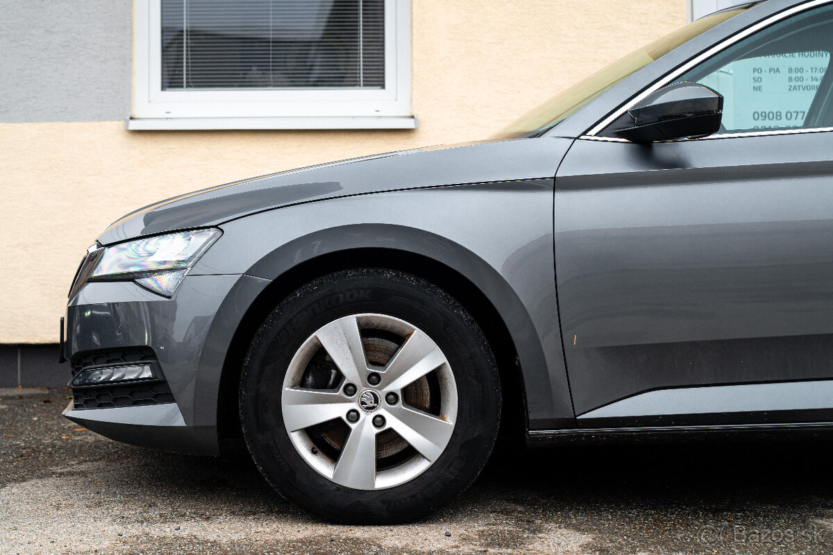 Škoda Superb 2.0 TDI SCR Style DSG - 5