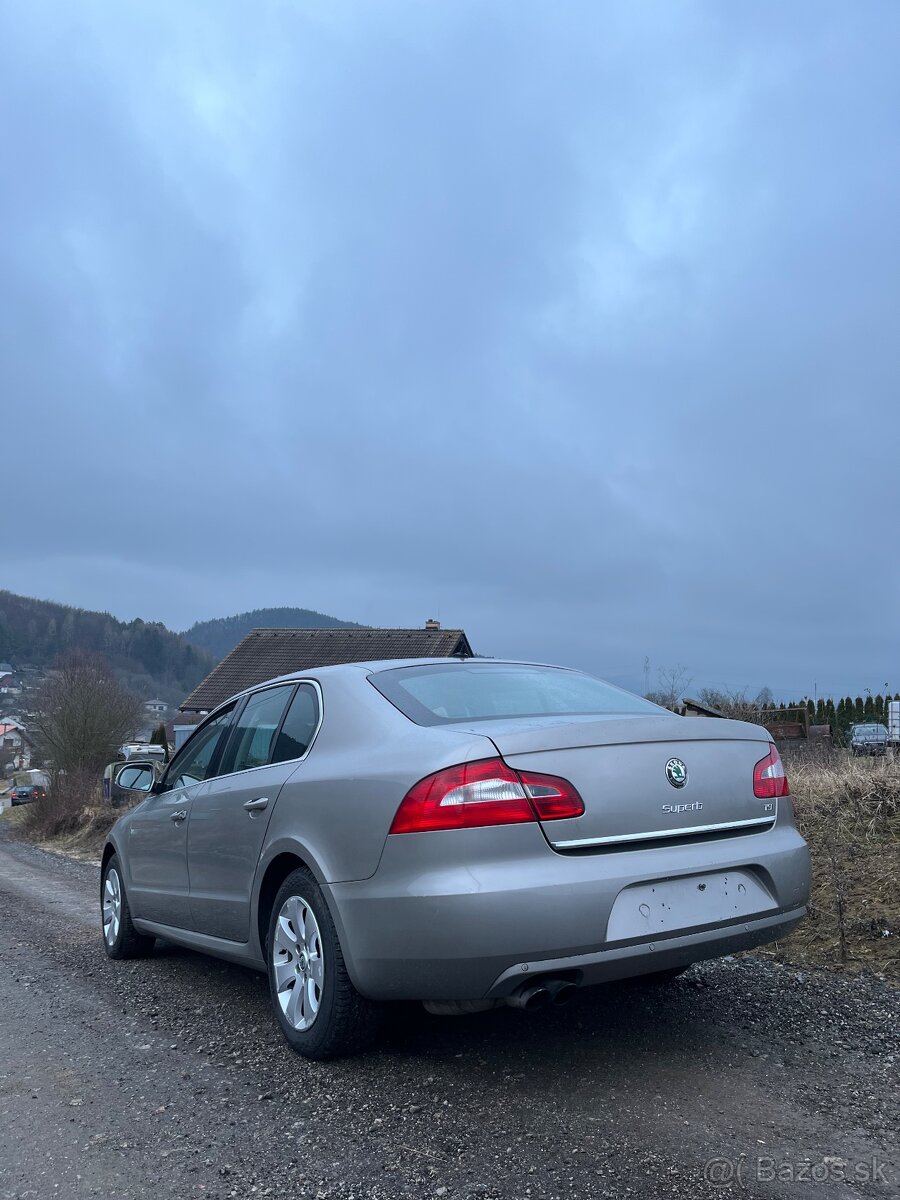 Predám Škoda Superb 2010 - 5