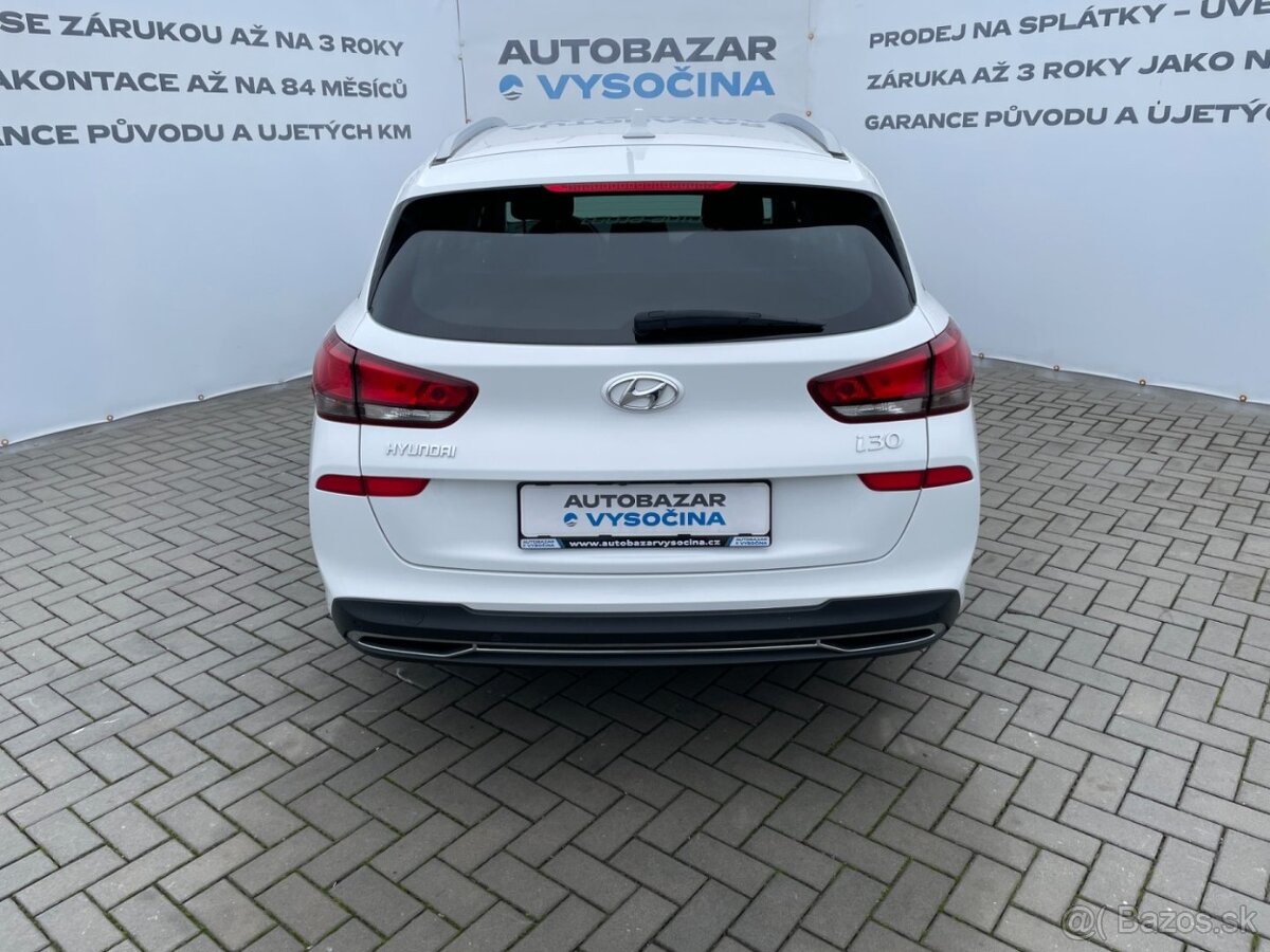Hyundai i30 Com. 1.6CRDi ČR SMART+ 1.maj - 5