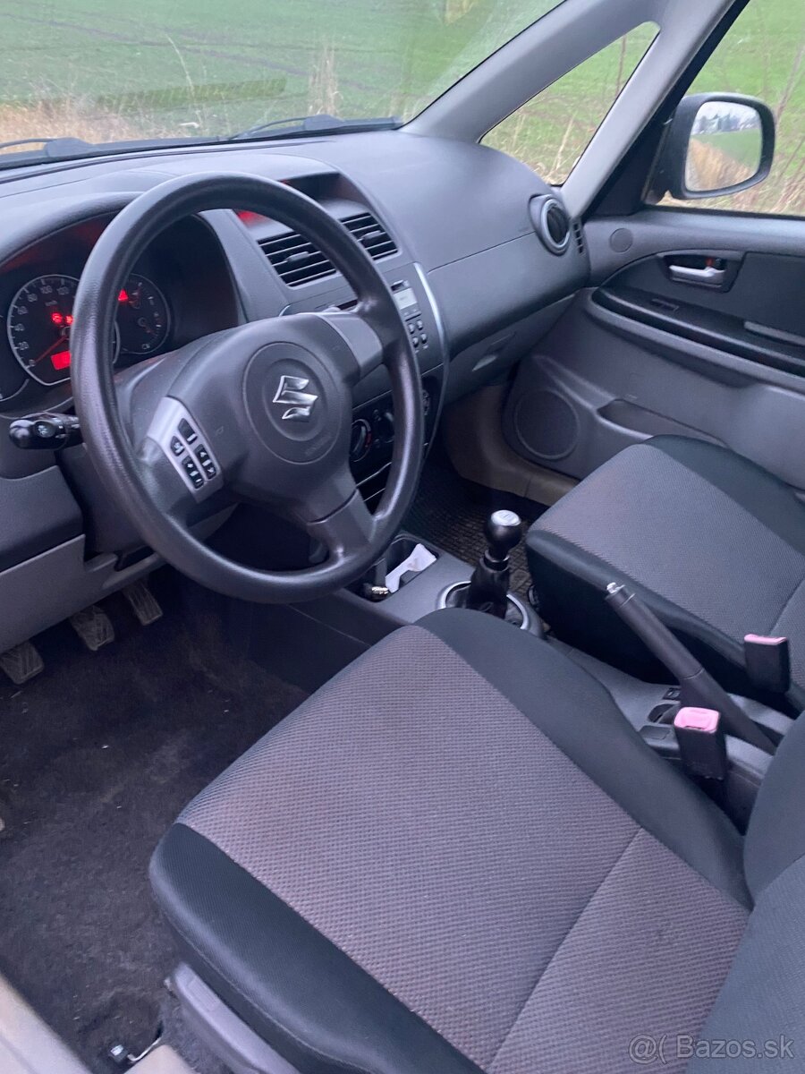 Suzuki SX4 4x4 - 5