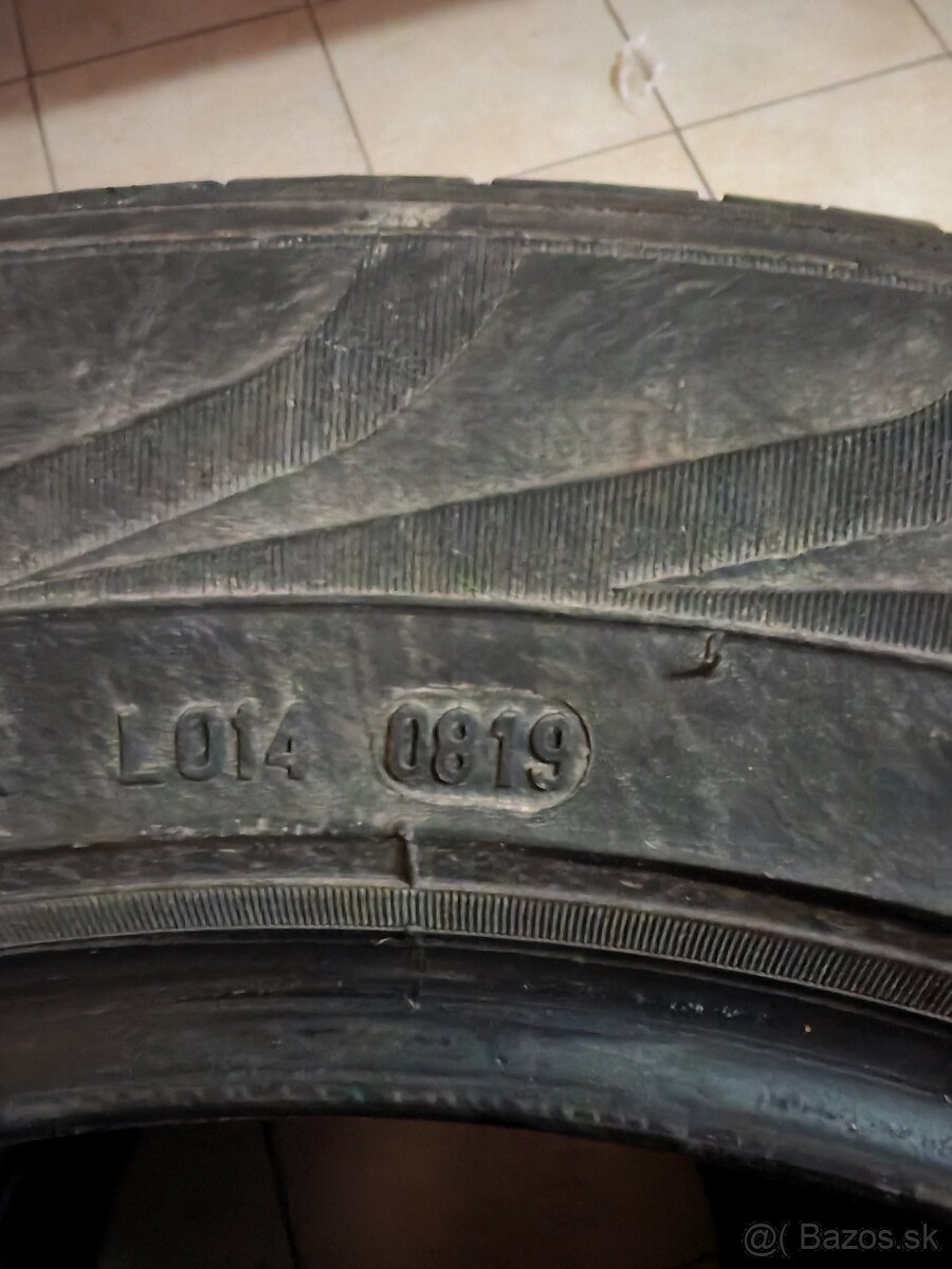 235/55 R17 Pirelli Scorpion - 5