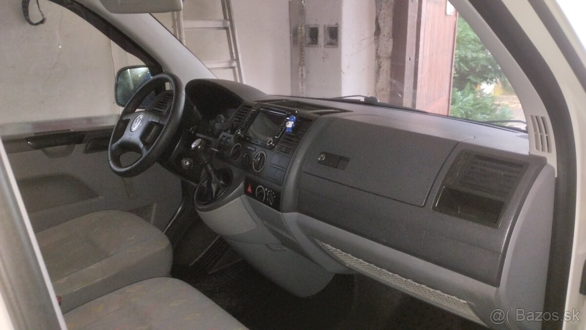 Volkswagen Transporter/Caravelle - 5