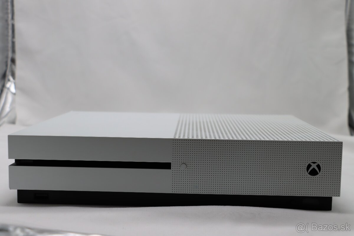 Xbox One S 500GB s mechanikou + ovládač - 5