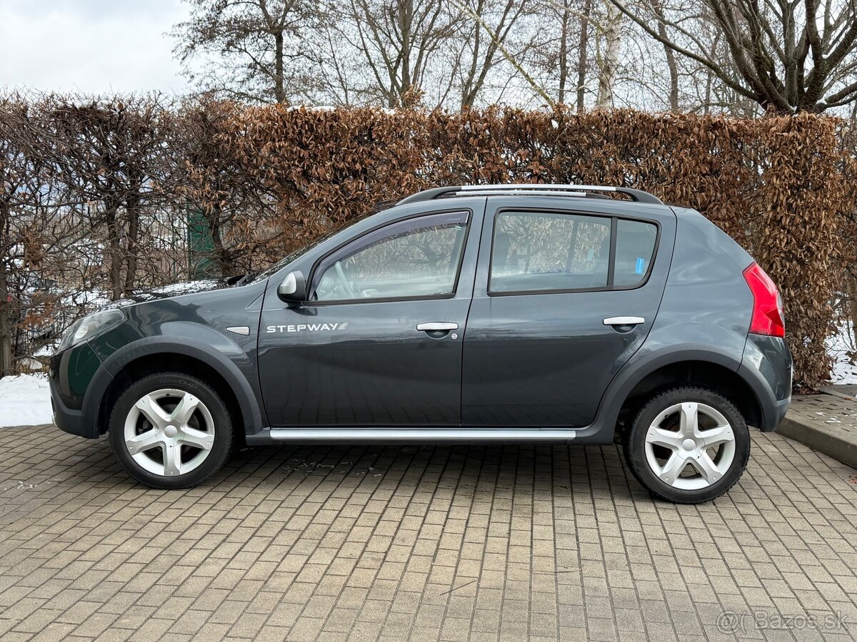 Dacia Sandero 1.6 MPI 64 kW - 5
