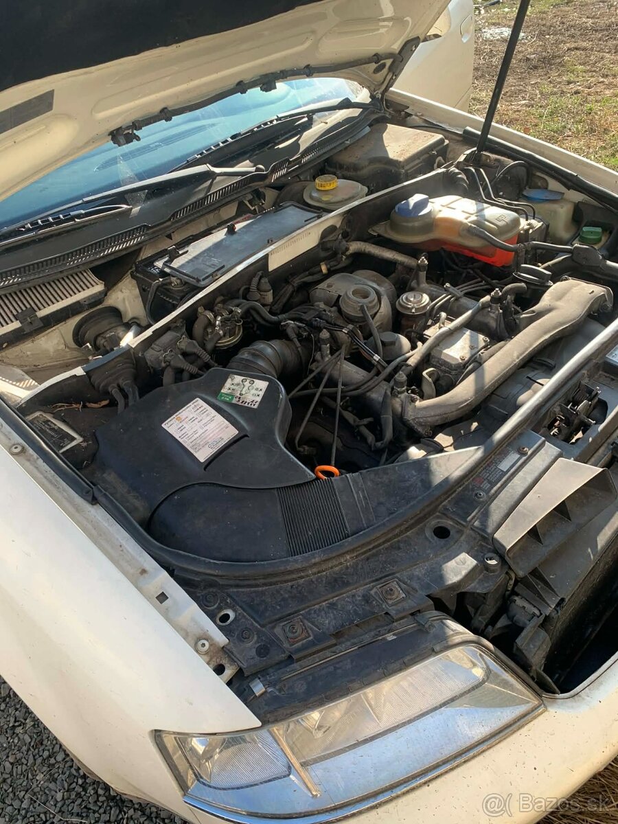 Predám Audi A6 2.5 TDI - 5