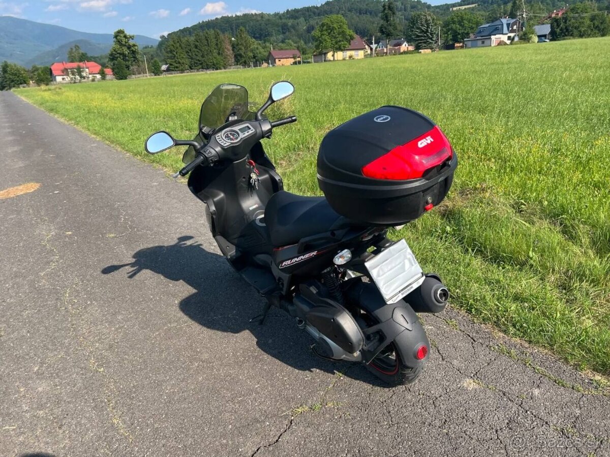 Gilera Runner 200 ST - 5