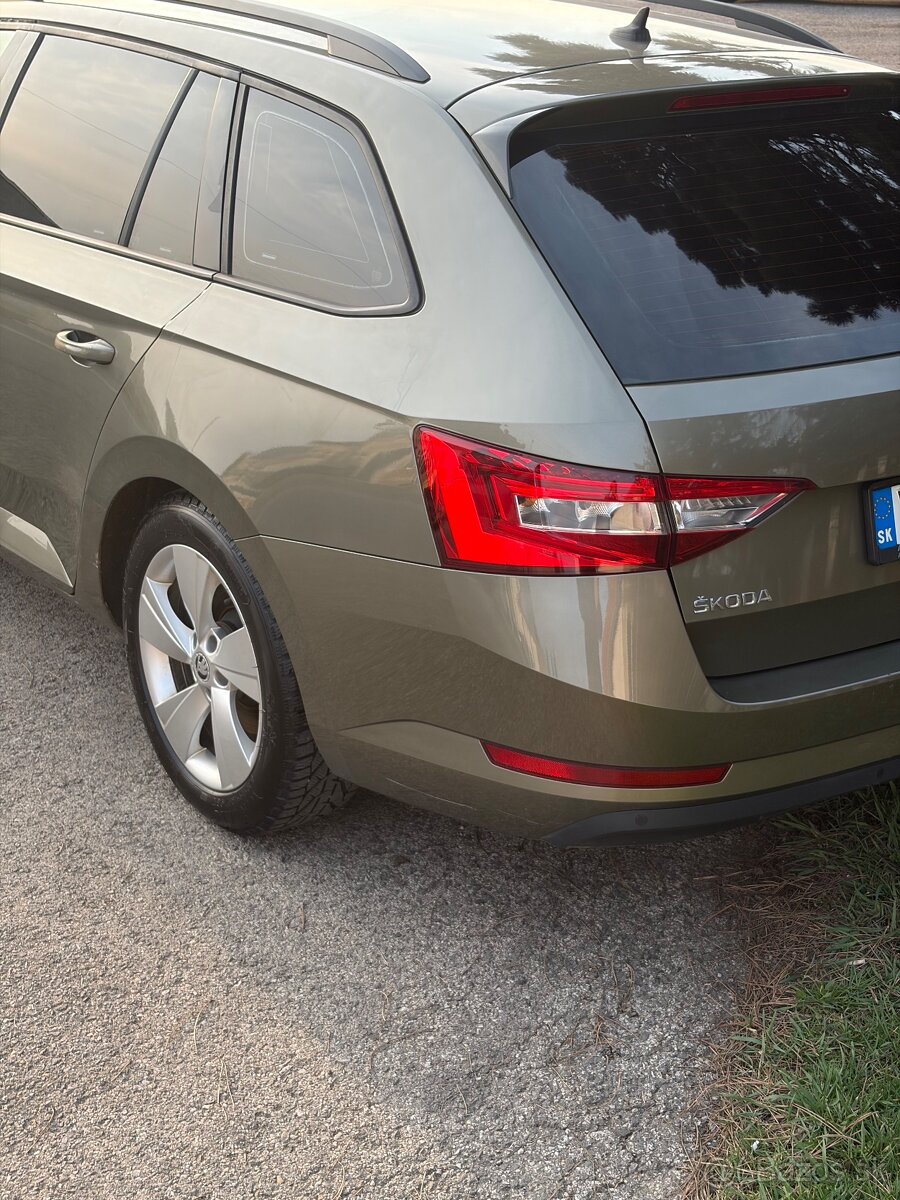 Škoda Superb 1.6tdi 88kw M6 2017 - 5