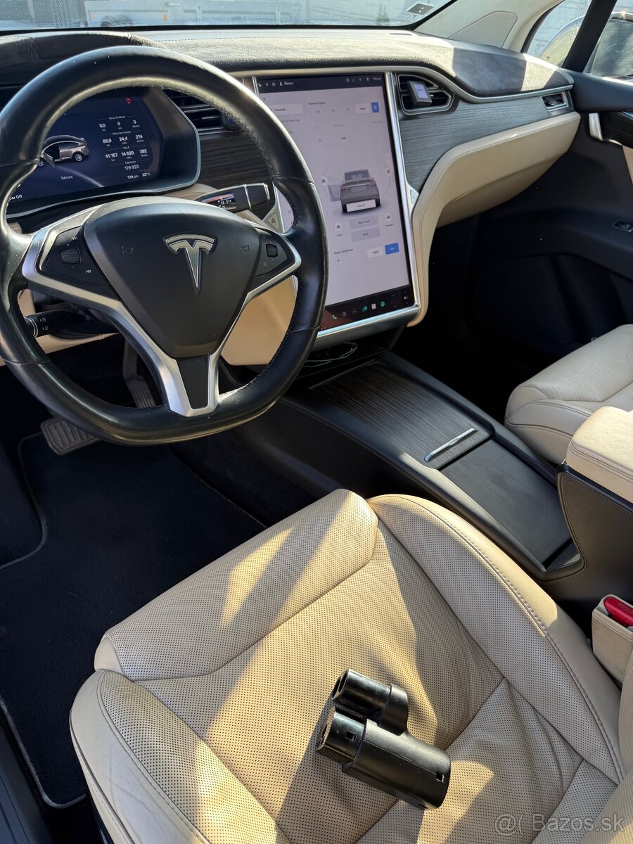 TESLA MODEL X 90D SUPERCHARGER ZADARMO - 5