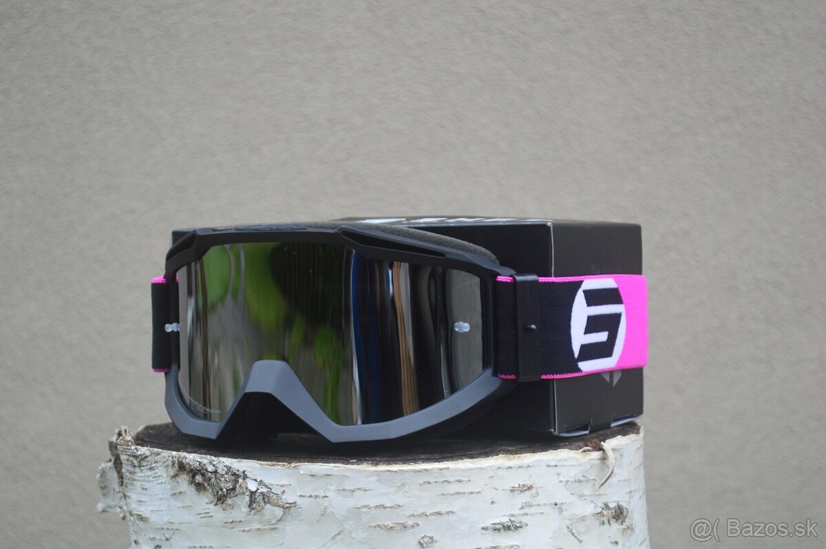 shot fialovo modrá prilba okuliere ECE06 - 5