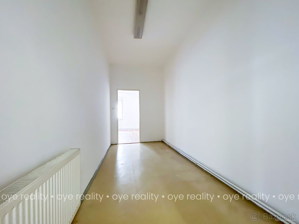 Na prenájom kanc. priestory v absolútnom centre KN - 69 m2 - 5