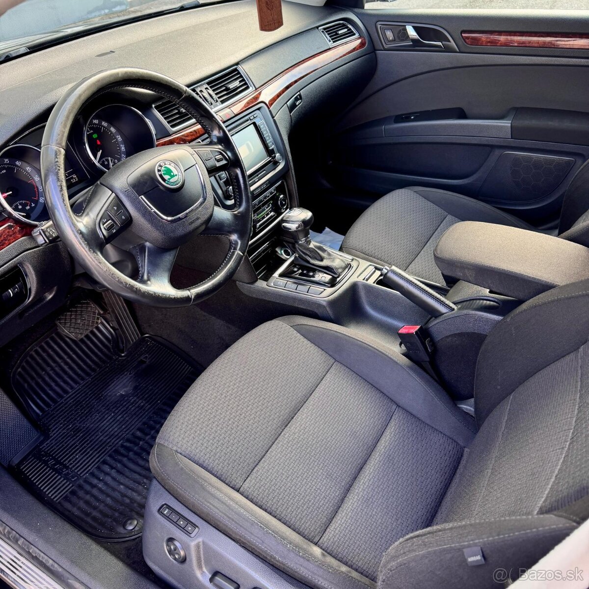 Škoda Superb 2 • Elegance • Webasto • 2011 • 2.0 TDi 4x4 - 5