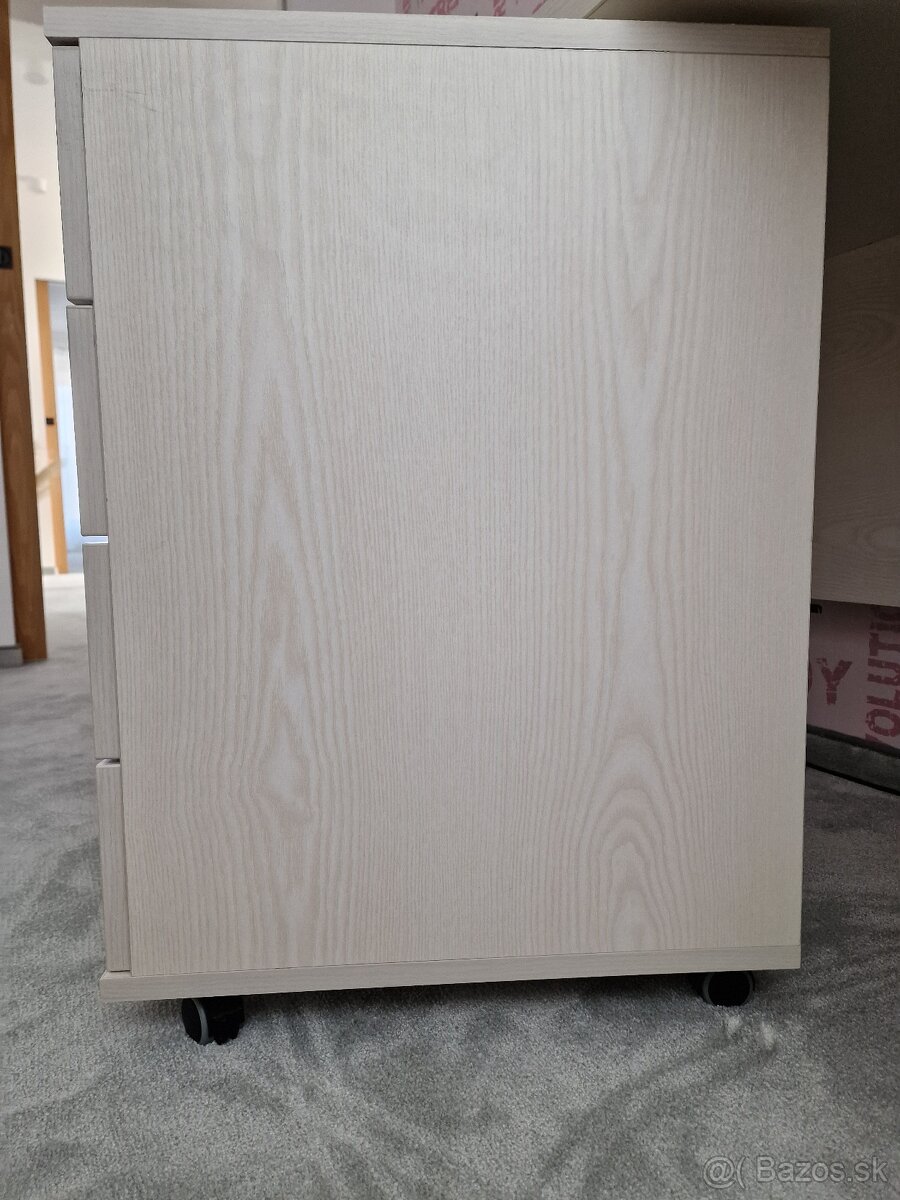 Písací stolík pre slečnu - 5