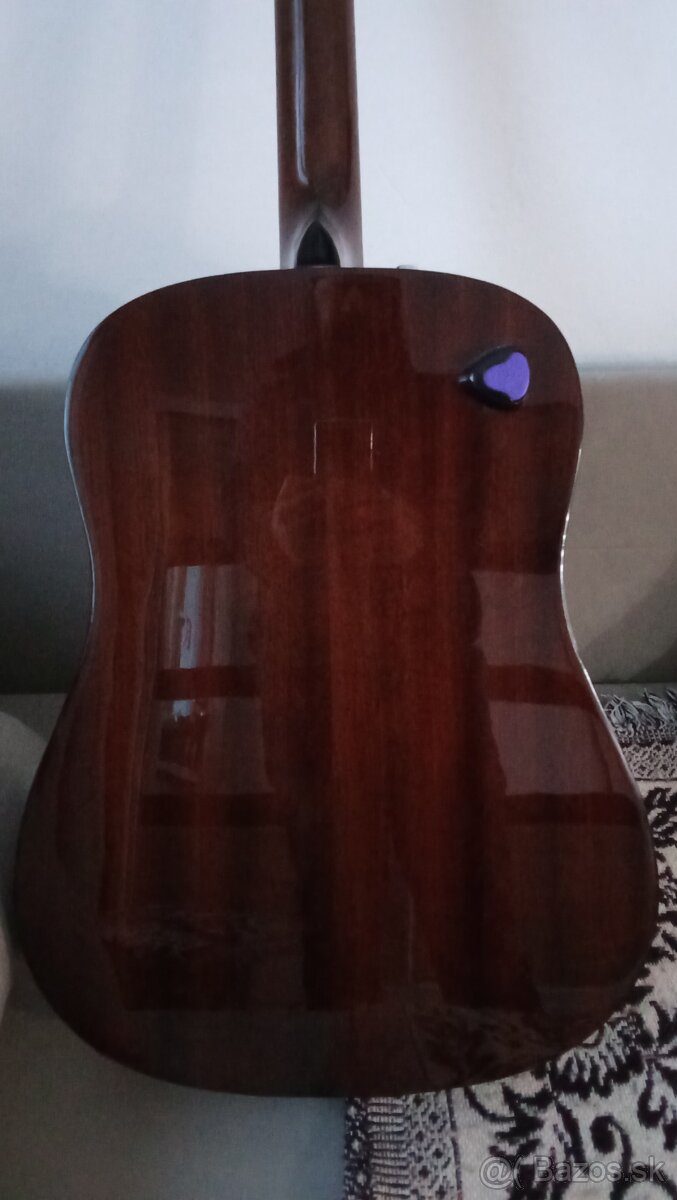 Fender dreadnought acoustic - 5