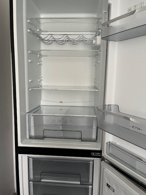 Chladnička s mrazničkou ETA - 5