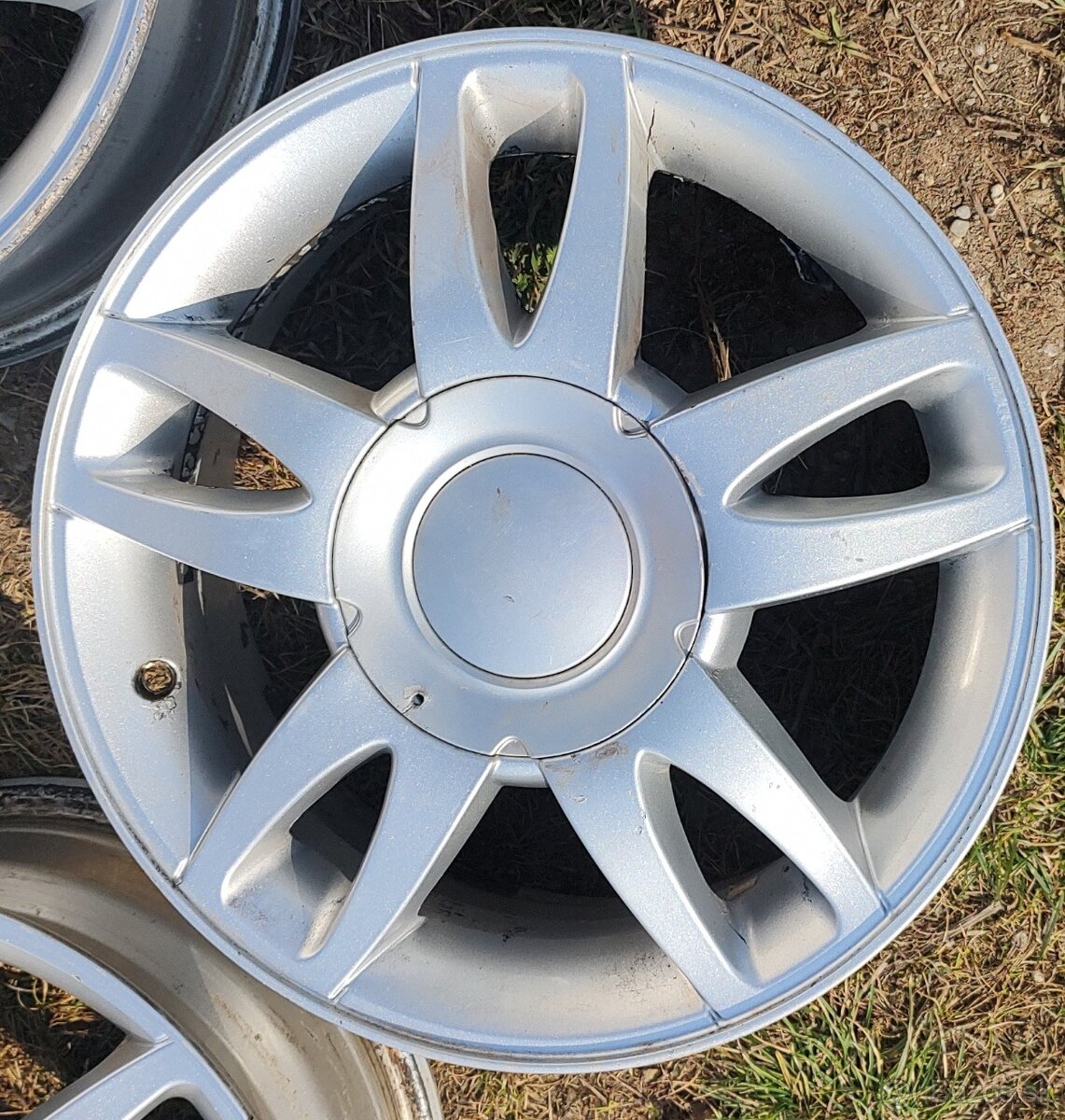 Alu kola Seat 5x100 R15 - 5