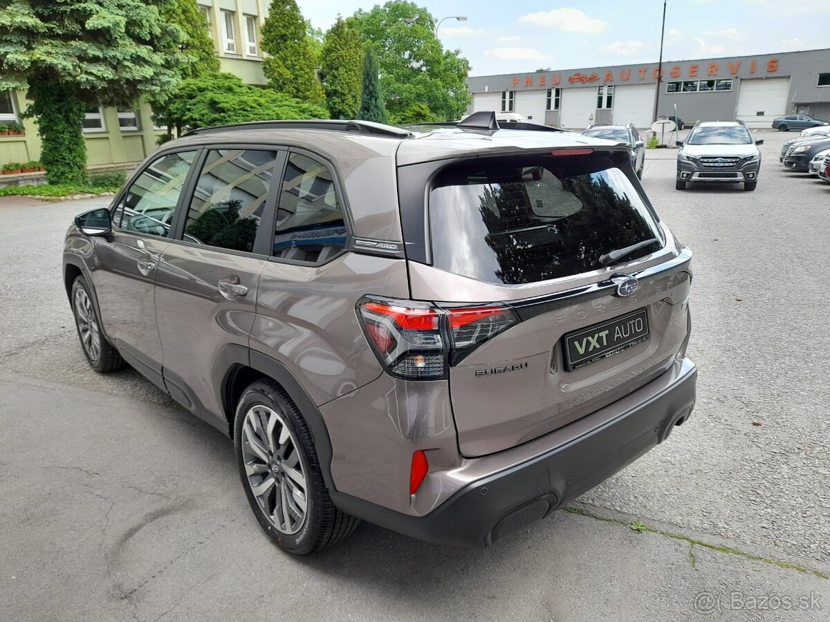 Subaru Forester 2.0i CVT Touring - Možný odpočet DPH - 5